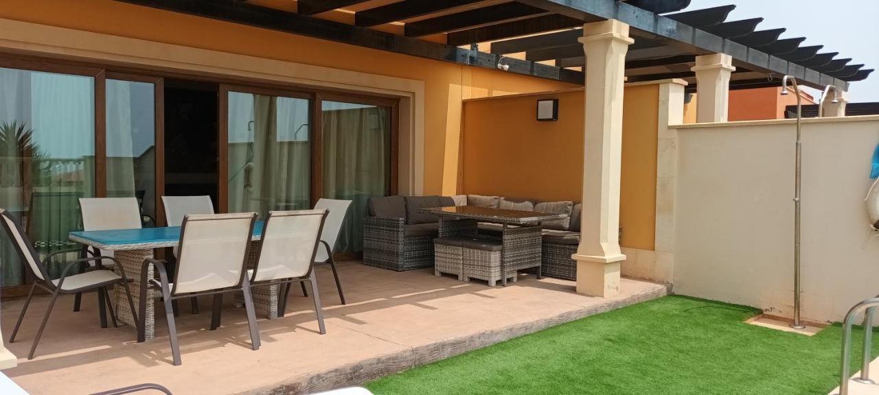 Beautiful, Spacious Villa, Heated Pool, Sleeps Eight, With Quality Furnishings Калета-де-Фусте Экстерьер фото