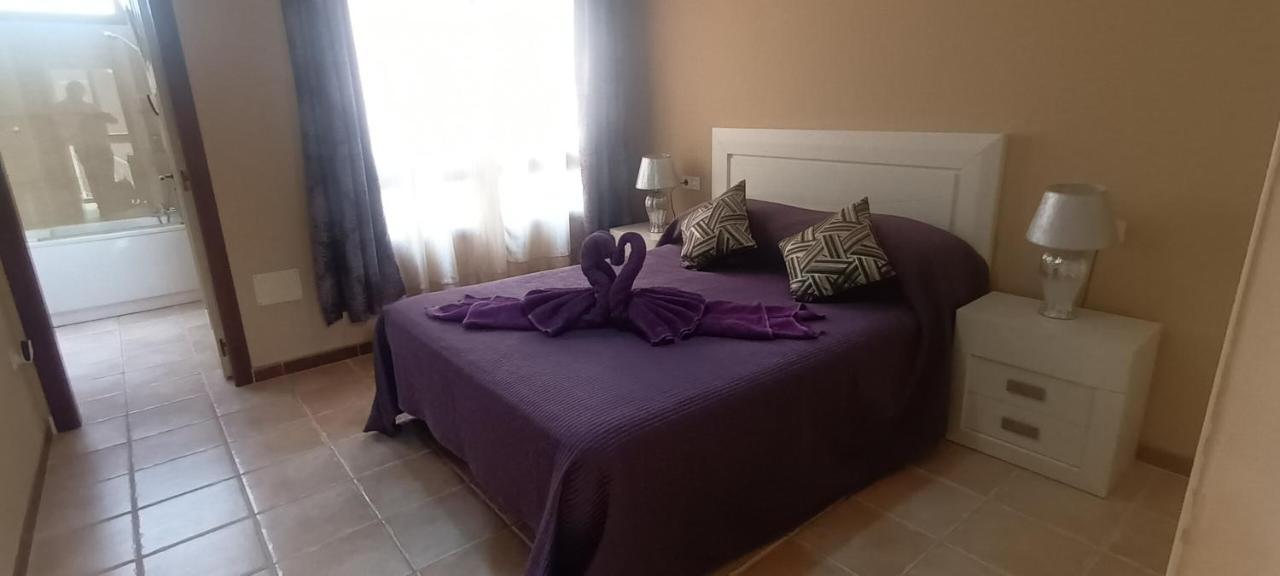 Beautiful, Spacious Villa, Heated Pool, Sleeps Eight, With Quality Furnishings Калета-де-Фусте Экстерьер фото