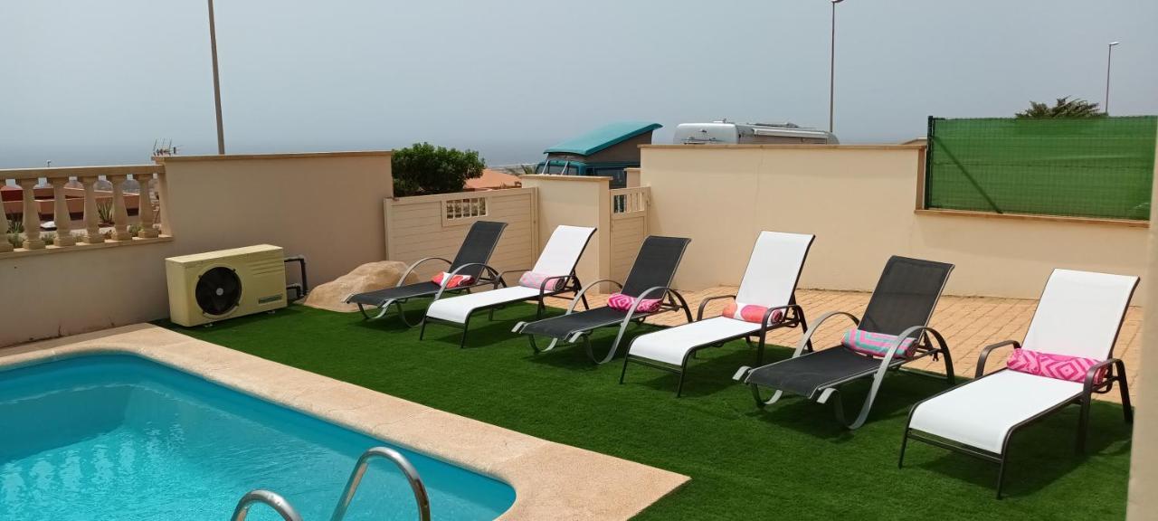 Beautiful, Spacious Villa, Heated Pool, Sleeps Eight, With Quality Furnishings Калета-де-Фусте Экстерьер фото